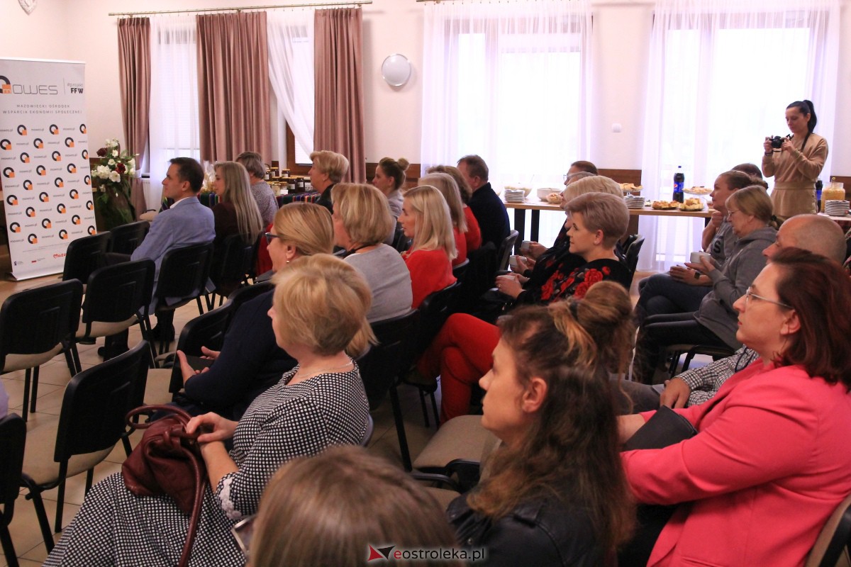 III Forum KGW powiatu ostrołęckiego [04.11.2023] - zdjęcie #19 - eOstroleka.pl
