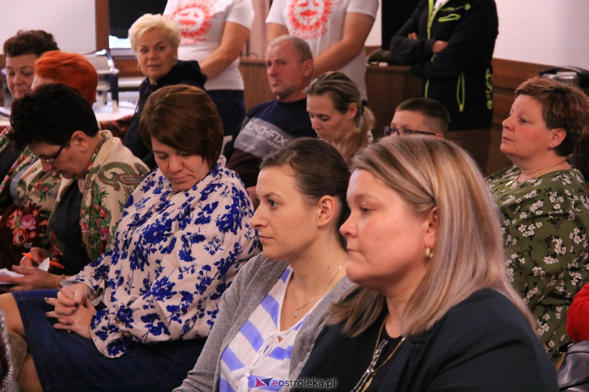 III Forum KGW powiatu ostrołęckiego [04.11.2023] - zdjęcie #17 - eOstroleka.pl