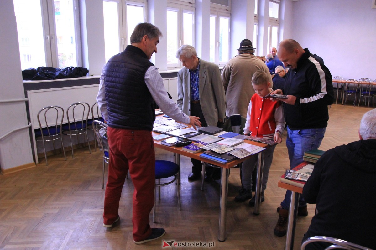 Giełda kolekcjonerska w Ostrołęce: prawdziwa kopalnia skarbów [05.11.2023] - zdjęcie #20 - eOstroleka.pl