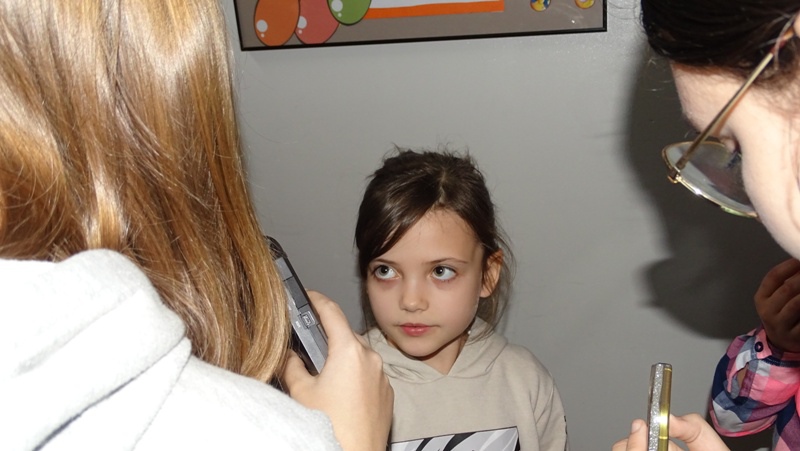 Mole książkowe z “czwórki” w akcji “Przerwa na czytanie” [06.11.2023] - zdjęcie #1 - eOstroleka.pl