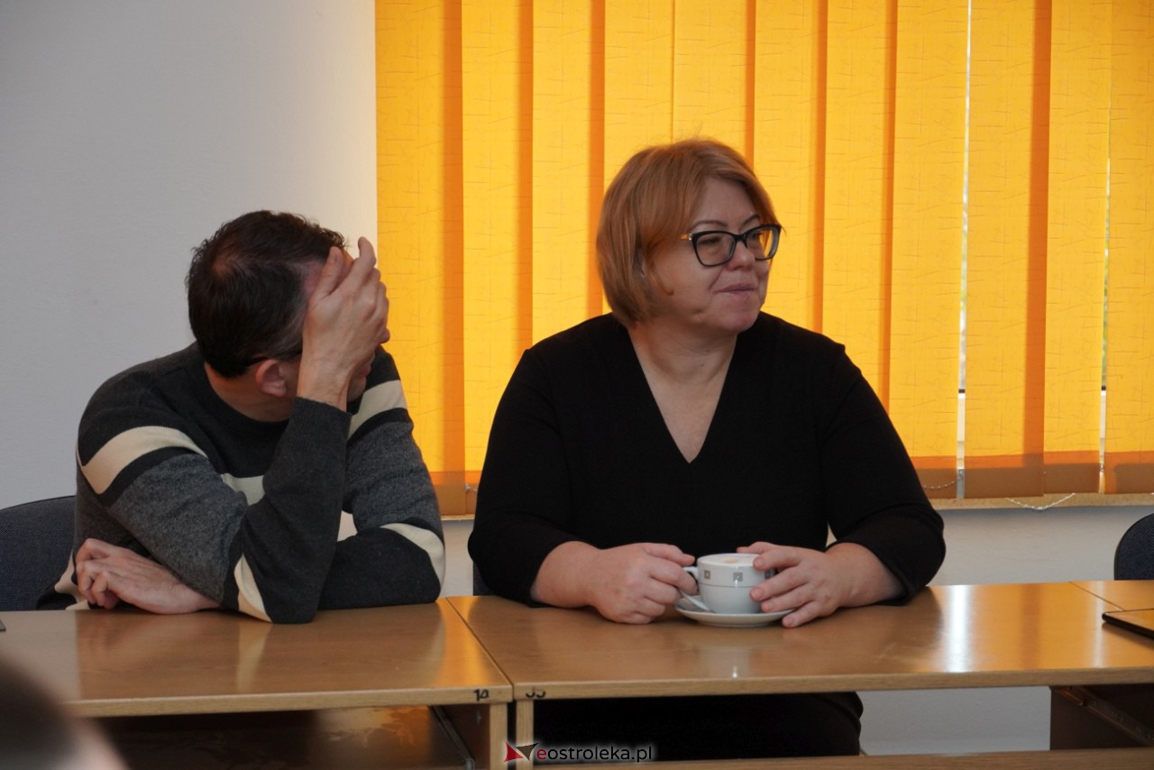 Szkolenie dla bibliotekarzy z Ostrołęki i powiatu ostrołęckiego [08.11.2023] - zdjęcie #16 - eOstroleka.pl