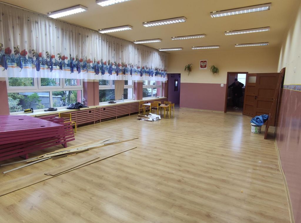 Modernizacja pomieszczeń pierwszego piętra Przedszkola Miejskiego nr 8 w Ostrołęce - zdjęcie #7 - eOstroleka.pl
