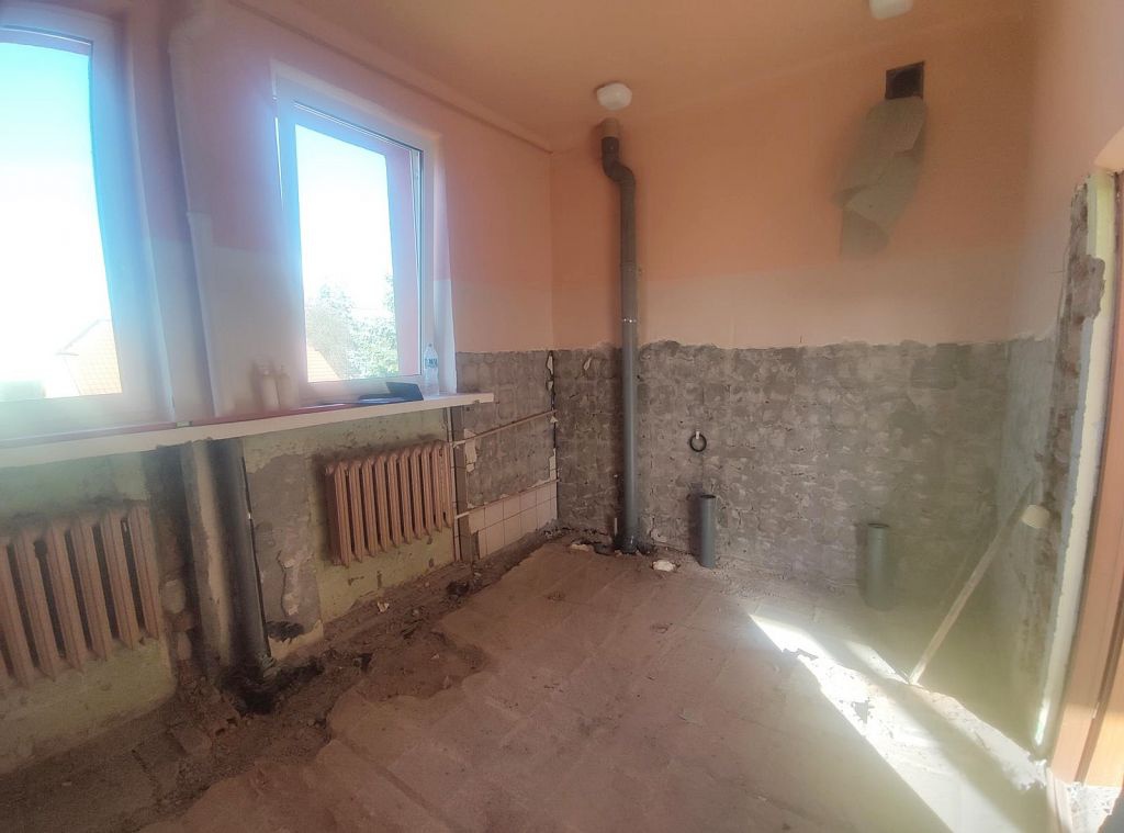 Modernizacja pomieszczeń pierwszego piętra Przedszkola Miejskiego nr 8 w Ostrołęce - zdjęcie #2 - eOstroleka.pl