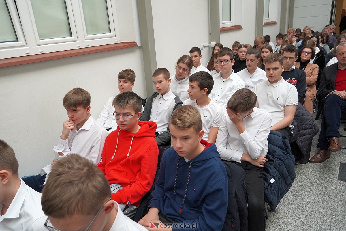 Konferencja naukowa z okazji 160. rocznicy wybuchu Powstania Styczniowego na Kurpiowszczyźnie [10.11.2023] - zdjęcie #16 - eOstroleka.pl