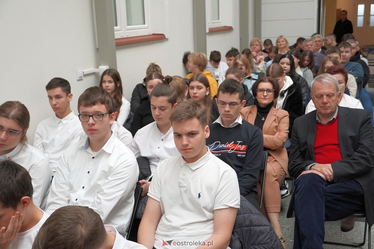 Konferencja naukowa z okazji 160. rocznicy wybuchu Powstania Styczniowego na Kurpiowszczyźnie [10.11.2023] - zdjęcie #13 - eOstroleka.pl