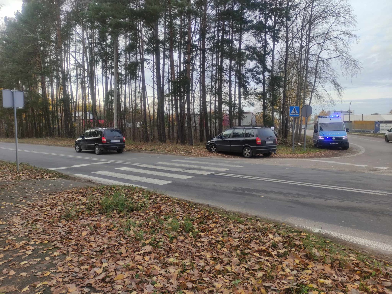 Kolejny wypadek na niebezpiecznym skrzyżowaniu w Ostrołęce [10.11.2023] - zdjęcie #5 - eOstroleka.pl