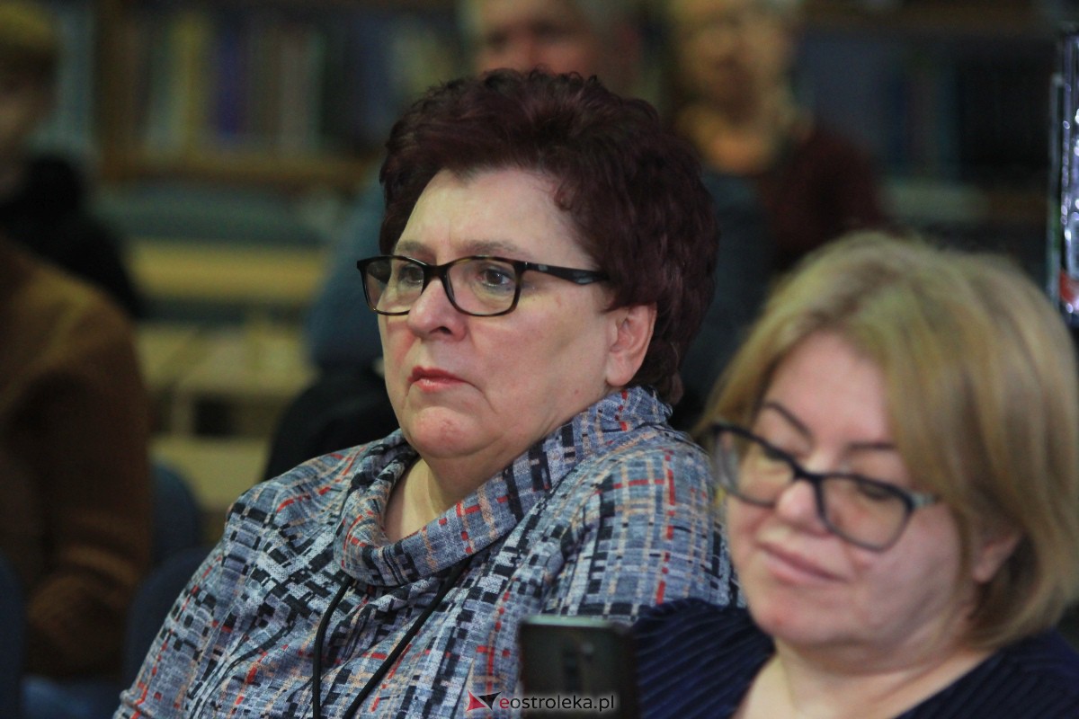 Wieczór wspomnień o Zofii Niedziałkowskiej [10.11.2023] - zdjęcie #17 - eOstroleka.pl