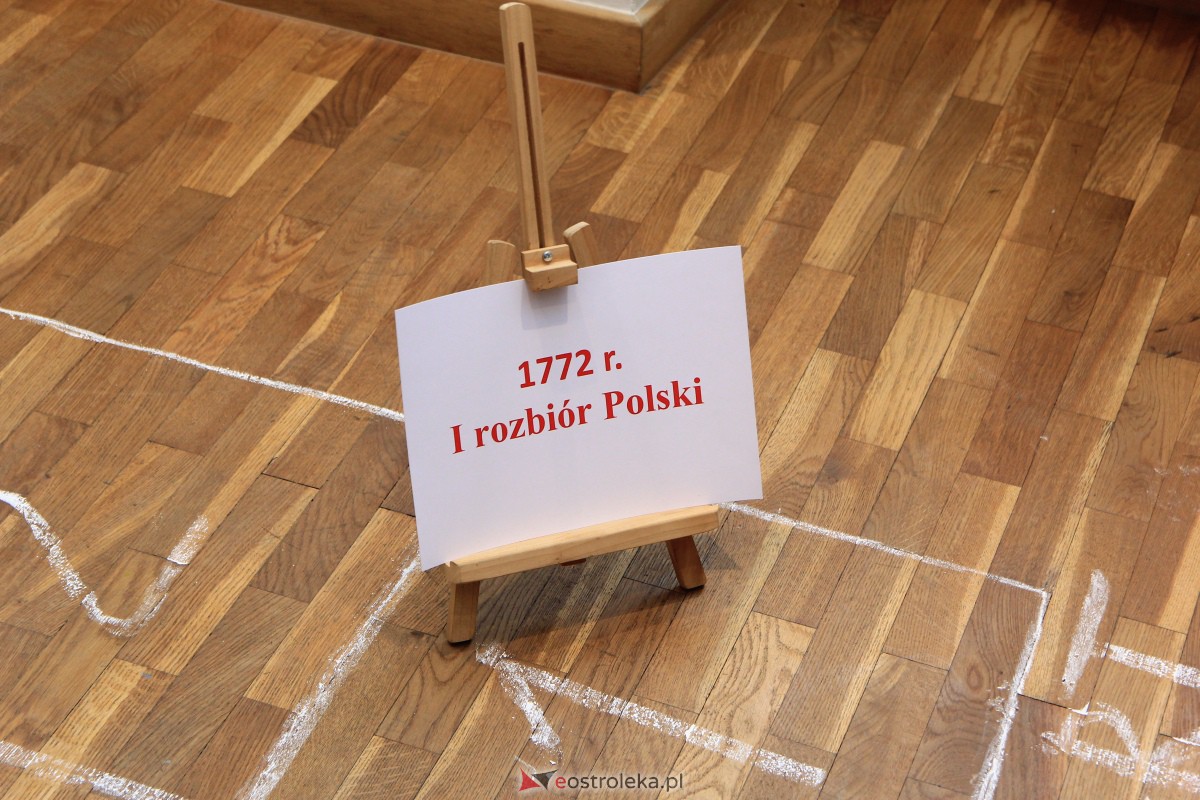 “Barwy Niepodległej” w Muzeum Kultury Kurpiowskiej [11.11.2023] - zdjęcie #13 - eOstroleka.pl