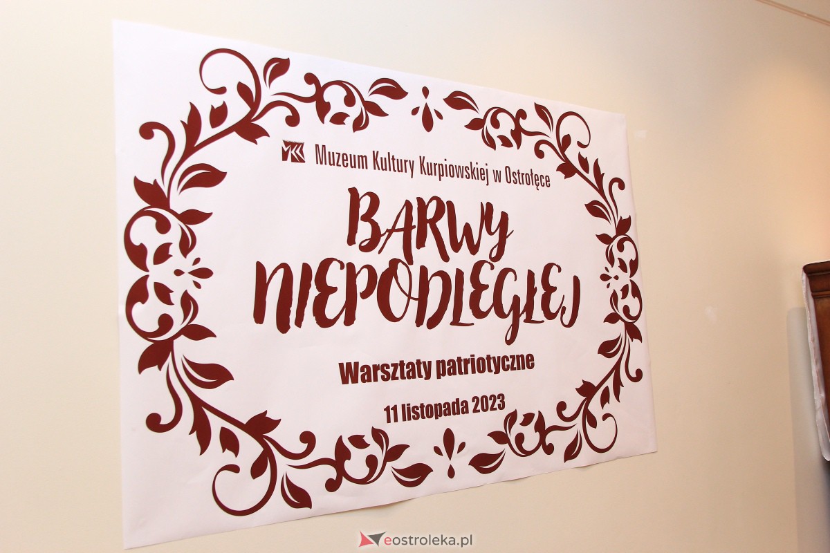 “Barwy Niepodległej” w Muzeum Kultury Kurpiowskiej [11.11.2023] - zdjęcie #10 - eOstroleka.pl
