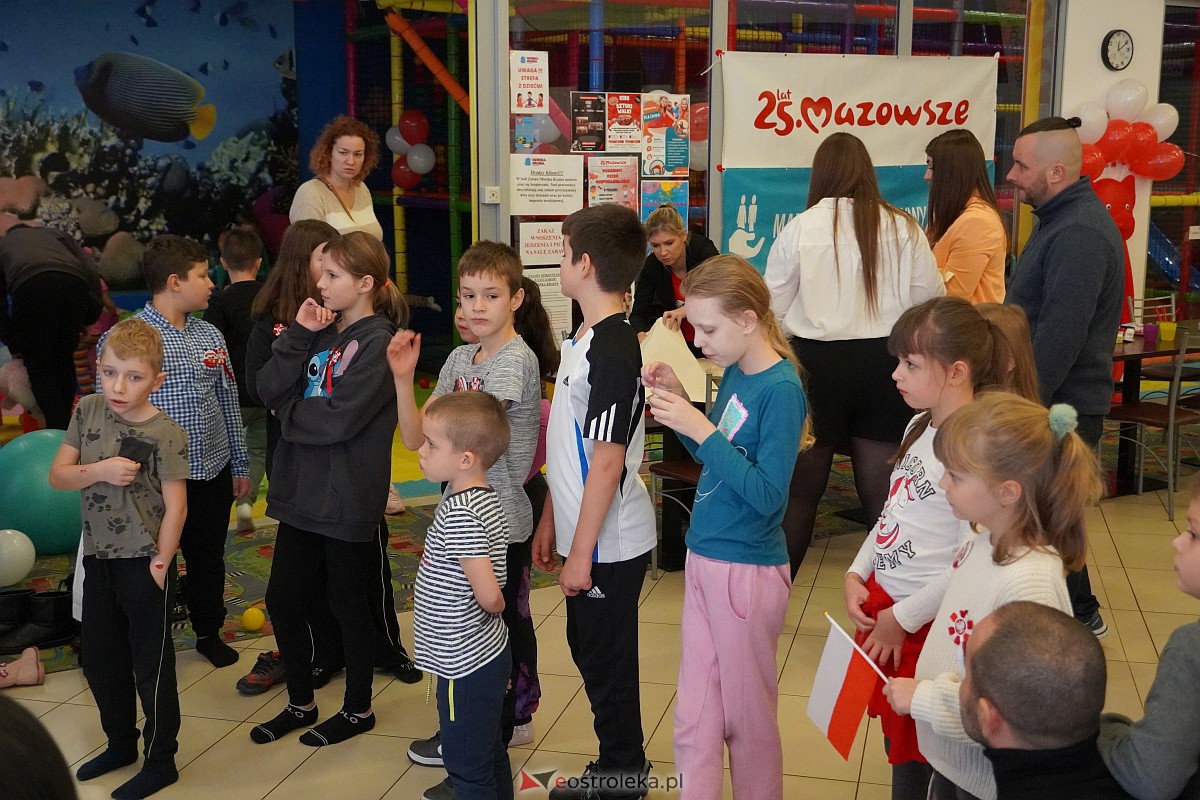 Rodzinny Dzień Niepodległości w Ostrołęce [11.11.2023] - zdjęcie #154 - eOstroleka.pl