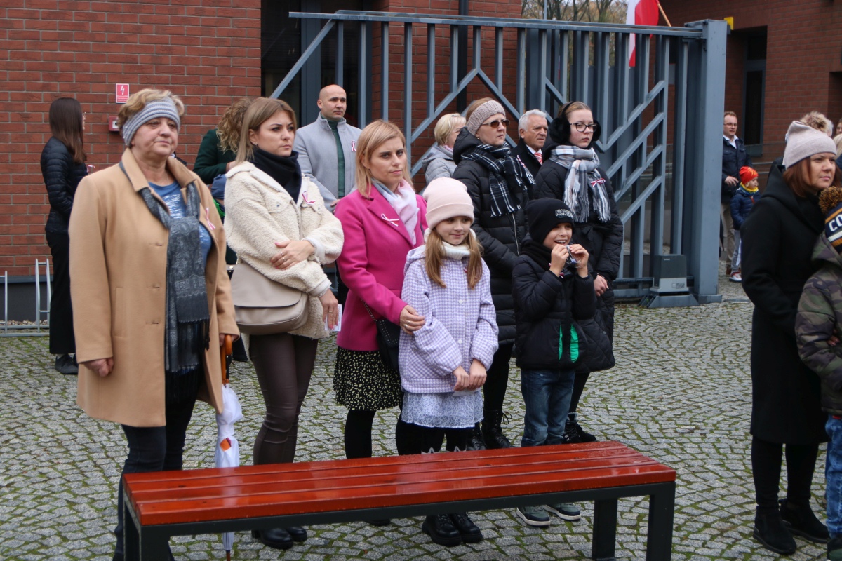 Niepodległa do hymnu w Muzeum Żołnierzy Wyklętych [11.11.2023] - zdjęcie #97 - eOstroleka.pl