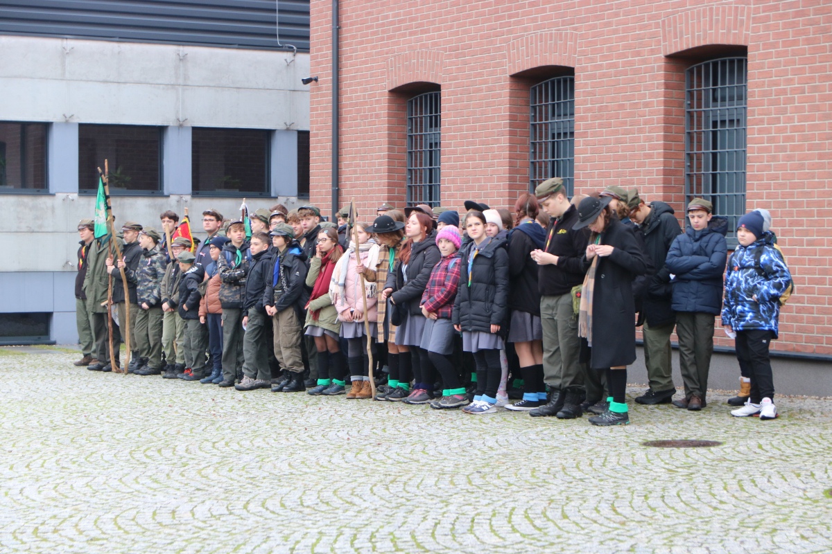 Niepodległa do hymnu w Muzeum Żołnierzy Wyklętych [11.11.2023] - zdjęcie #24 - eOstroleka.pl