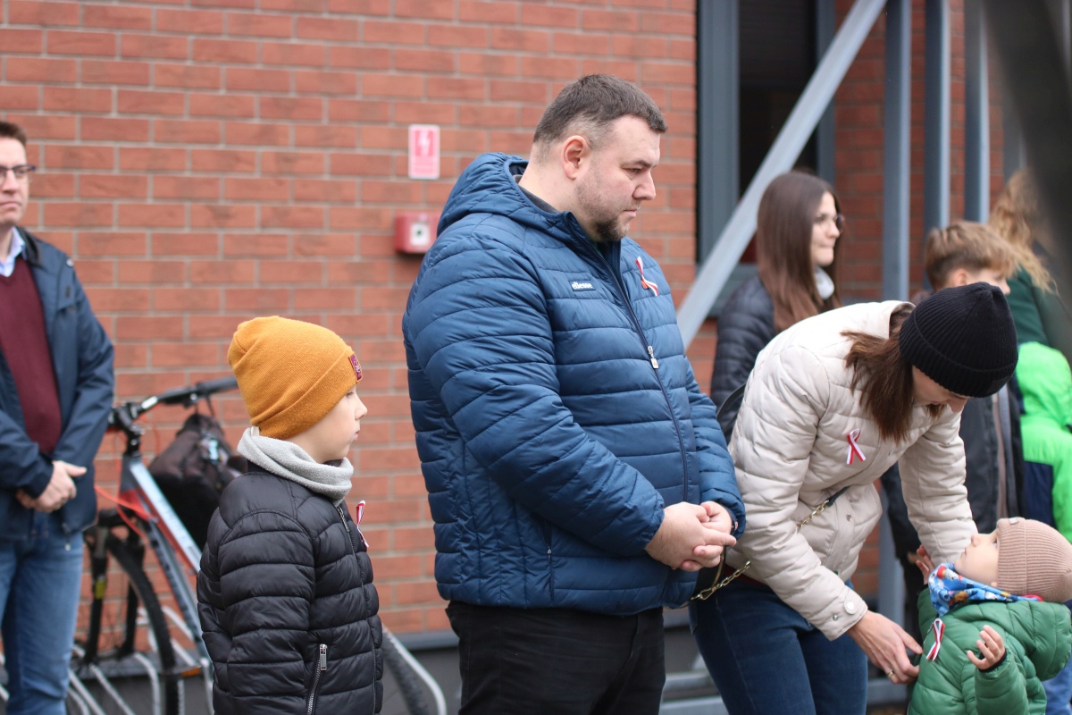 Niepodległa do hymnu w Muzeum Żołnierzy Wyklętych [11.11.2023] - zdjęcie #77 - eOstroleka.pl