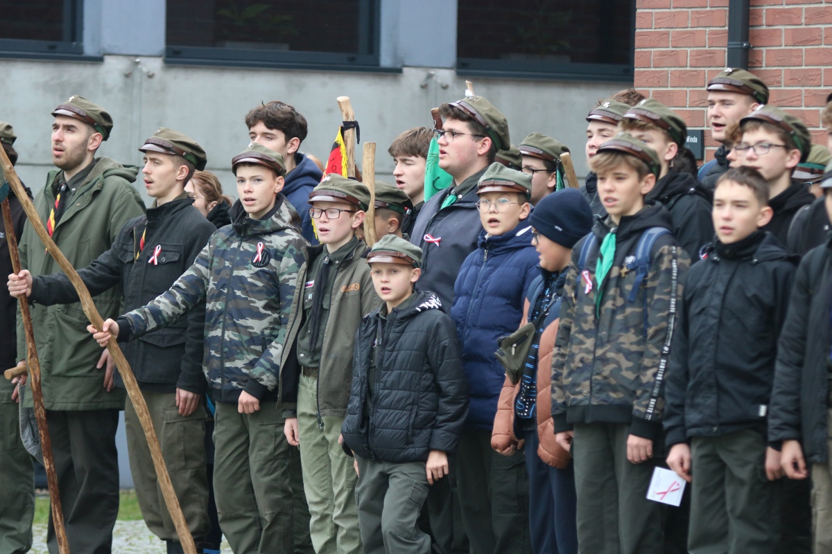 Niepodległa do hymnu w Muzeum Żołnierzy Wyklętych [11.11.2023] - zdjęcie #63 - eOstroleka.pl