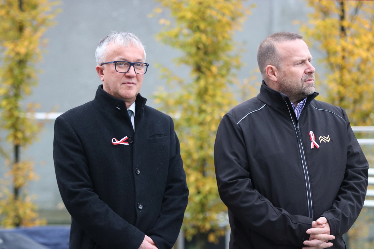 Niepodległa do hymnu w Muzeum Żołnierzy Wyklętych [11.11.2023] - zdjęcie #37 - eOstroleka.pl