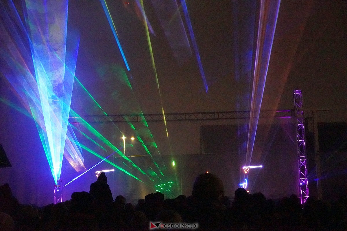 Laserowy pokaz pt. Historia Polski w MŻW [11.11.2023] - zdjęcie #36 - eOstroleka.pl