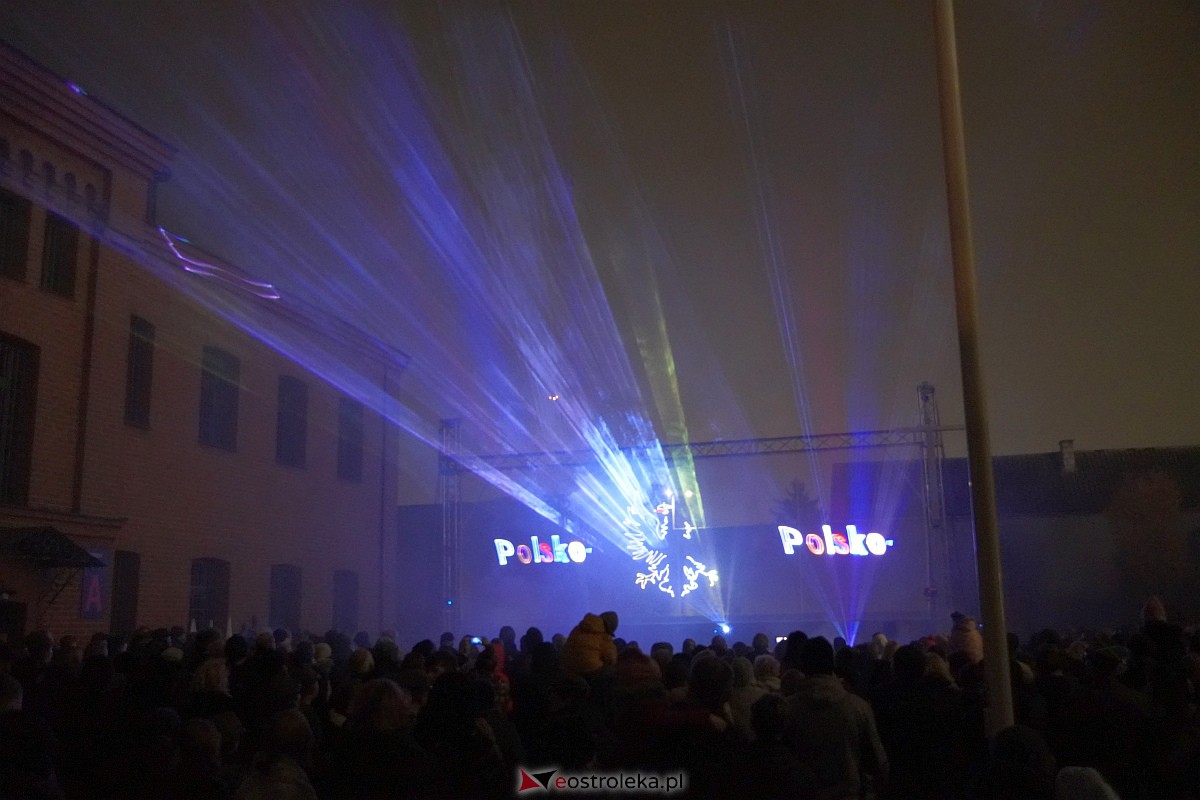 Laserowy pokaz pt. Historia Polski w MŻW [11.11.2023] - zdjęcie #33 - eOstroleka.pl