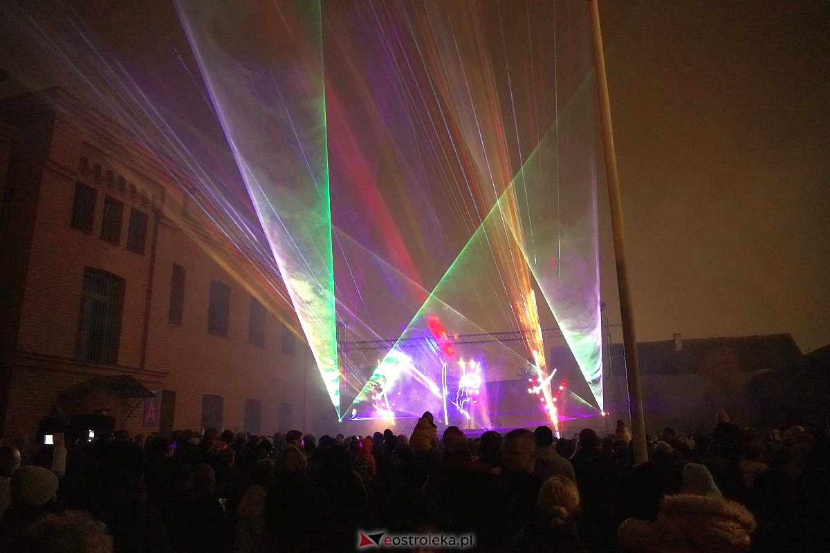 Laserowy pokaz pt. Historia Polski w MŻW [11.11.2023] - zdjęcie #21 - eOstroleka.pl