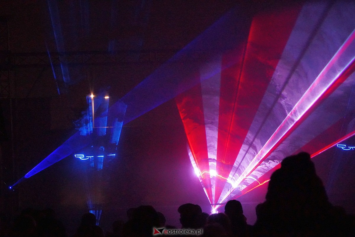 Laserowy pokaz pt. Historia Polski w MŻW [11.11.2023] - zdjęcie #18 - eOstroleka.pl
