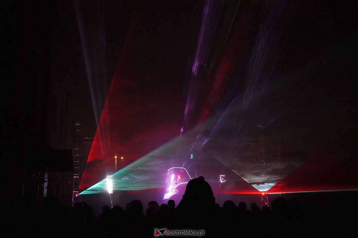 Laserowy pokaz pt. Historia Polski w MŻW [11.11.2023] - zdjęcie #10 - eOstroleka.pl