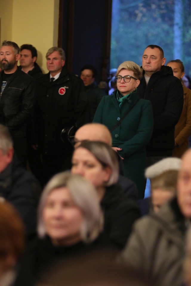 Kamianka: Uroczystości patriotyczne z okazji 11 listopada [11.11.2023] - zdjęcie #50 - eOstroleka.pl