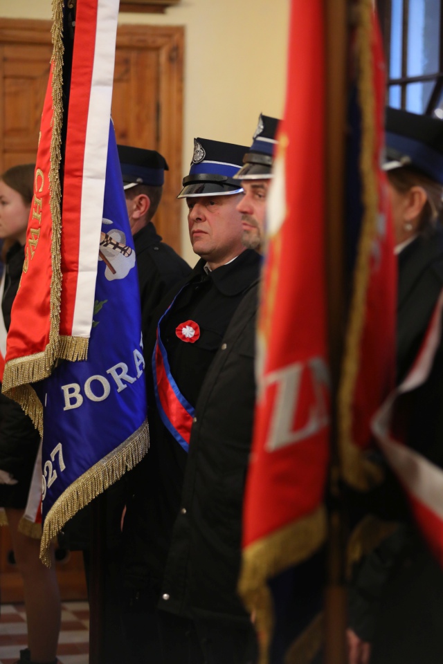 Kamianka: Uroczystości patriotyczne z okazji 11 listopada [11.11.2023] - zdjęcie #47 - eOstroleka.pl