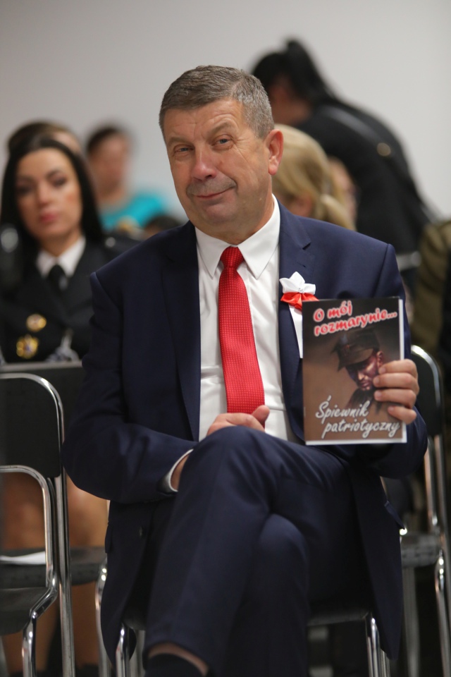 Kamianka: Uroczystości patriotyczne z okazji 11 listopada [11.11.2023] - zdjęcie #9 - eOstroleka.pl