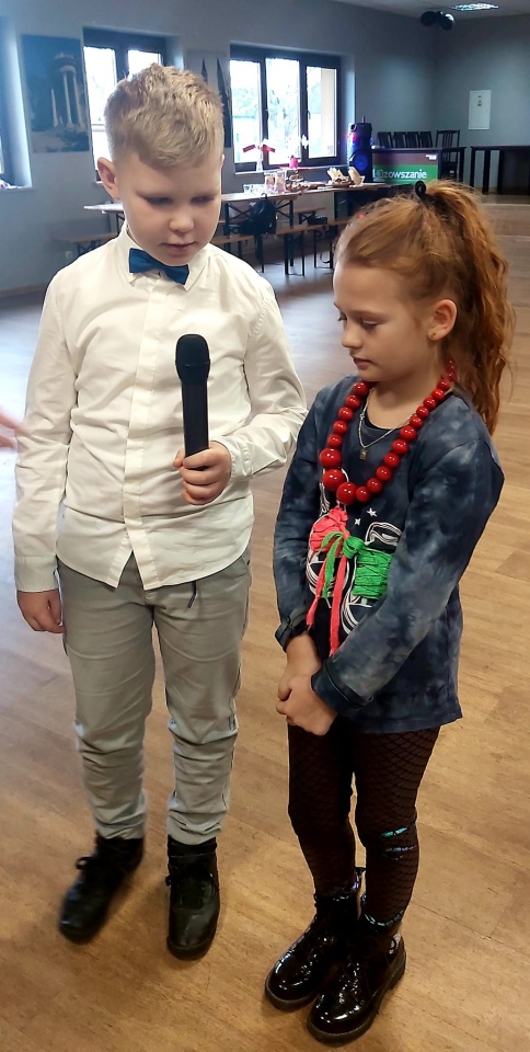 Narodowe Święto Niepodległości z KGW w Brzeźnie - zdjęcie #32 - eOstroleka.pl
