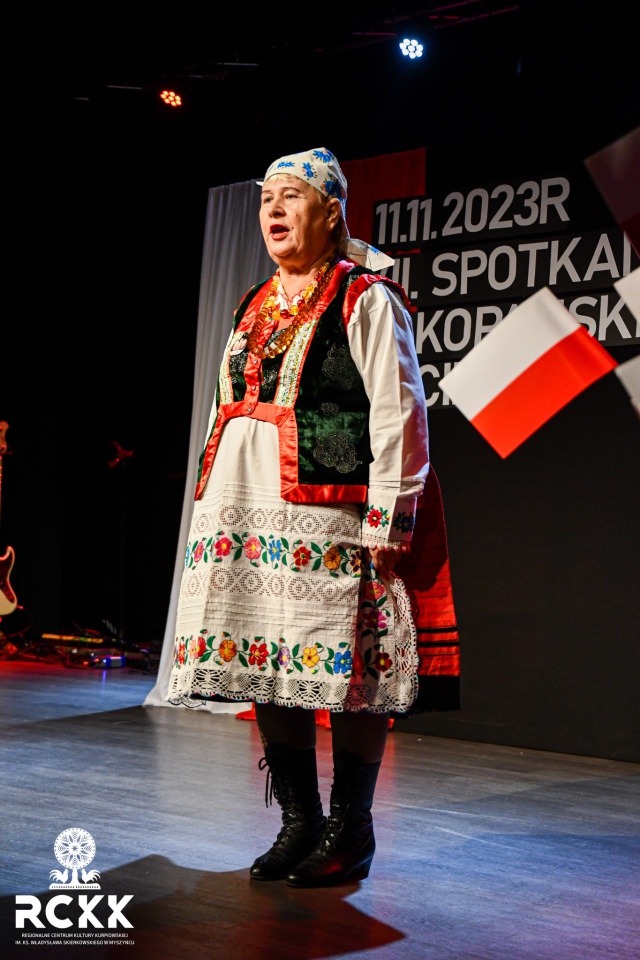 XVII spotkania “Na Kopańskim Moście” z wyjątkowym koncertem The Dziemians w Myszyńcu [11.11.2023] - zdjęcie #37 - eOstroleka.pl