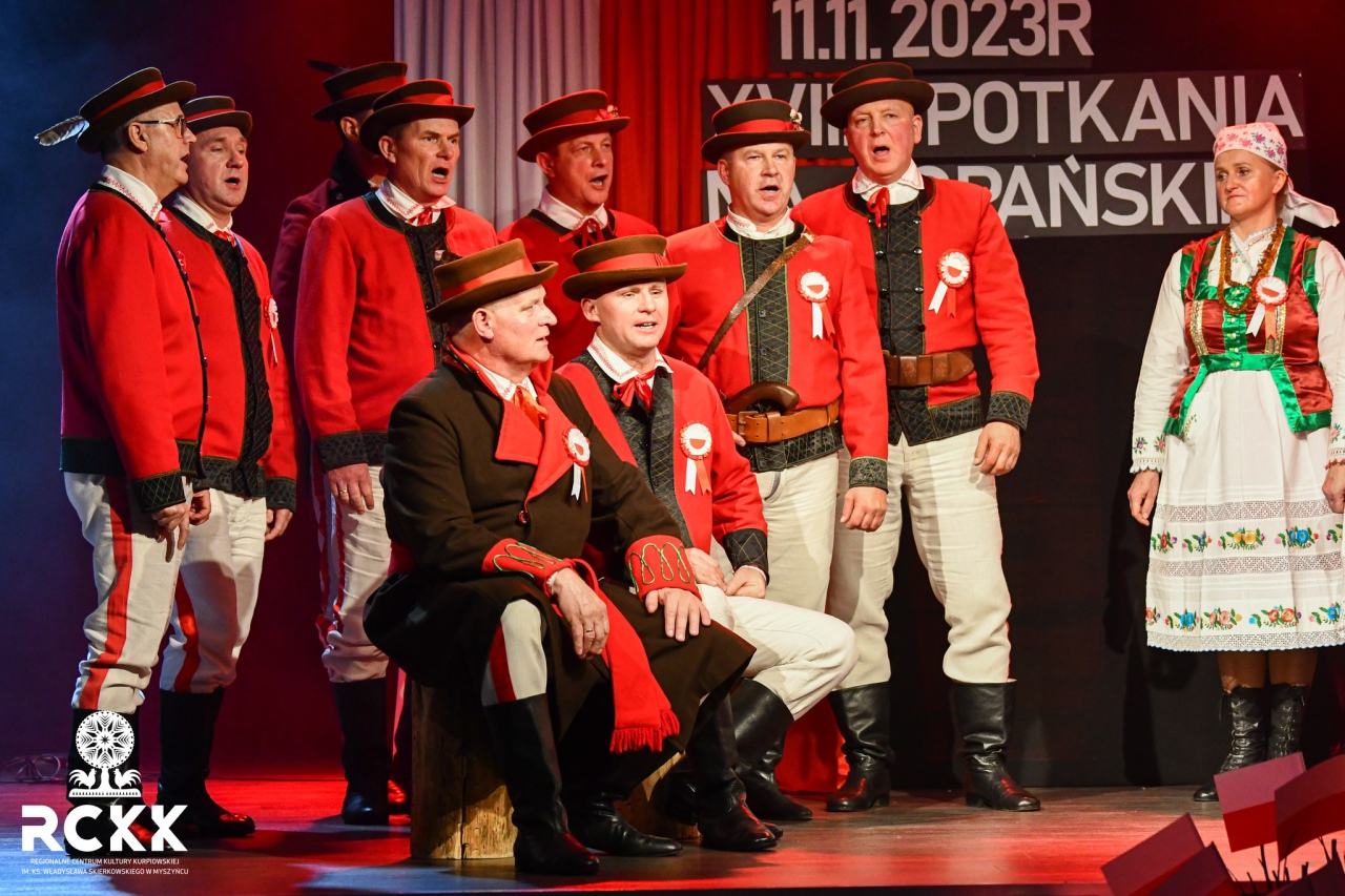 XVII spotkania “Na Kopańskim Moście” z wyjątkowym koncertem The Dziemians w Myszyńcu [11.11.2023] - zdjęcie #33 - eOstroleka.pl