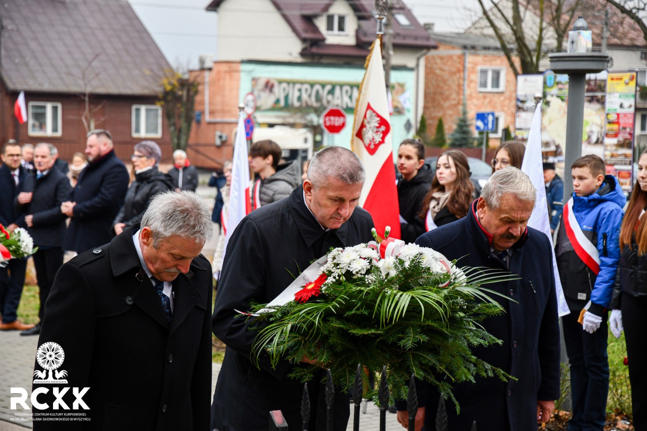 XVII spotkania “Na Kopańskim Moście” z wyjątkowym koncertem The Dziemians w Myszyńcu [11.11.2023] - zdjęcie #32 - eOstroleka.pl