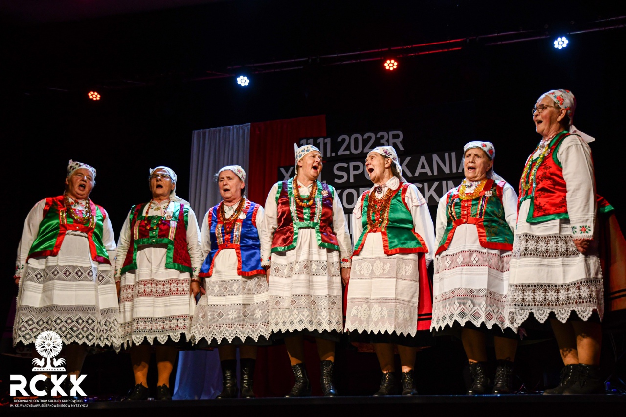 XVII spotkania “Na Kopańskim Moście” z wyjątkowym koncertem The Dziemians w Myszyńcu [11.11.2023] - zdjęcie #28 - eOstroleka.pl