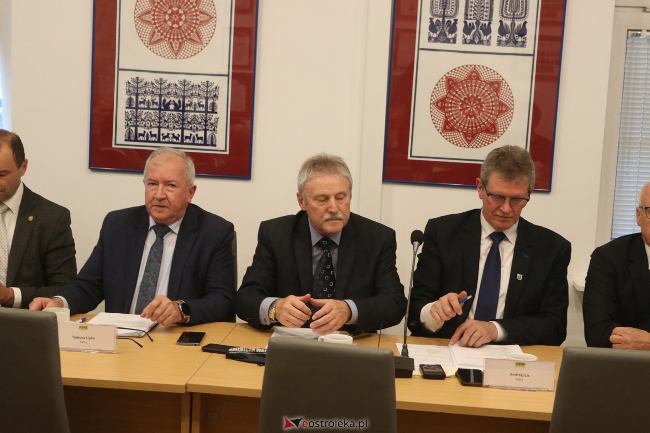 Sesja rady powiatu [14.11.2023] - zdjęcie #30 - eOstroleka.pl