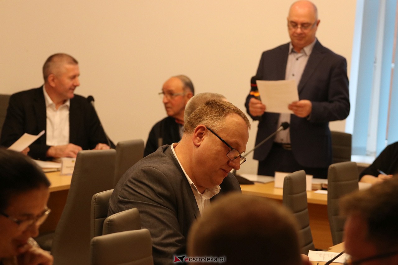 Sesja rady powiatu [14.11.2023] - zdjęcie #13 - eOstroleka.pl