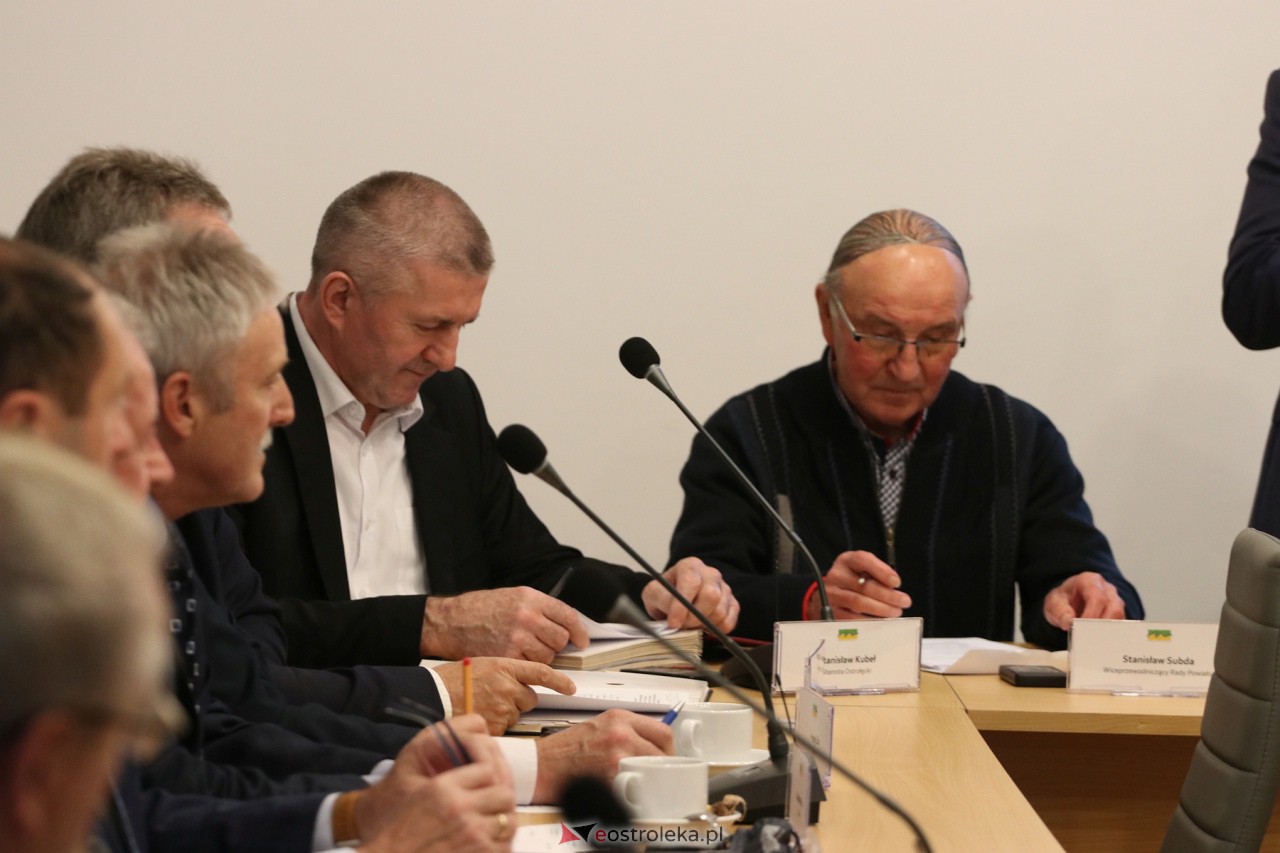 Sesja rady powiatu [14.11.2023] - zdjęcie #7 - eOstroleka.pl