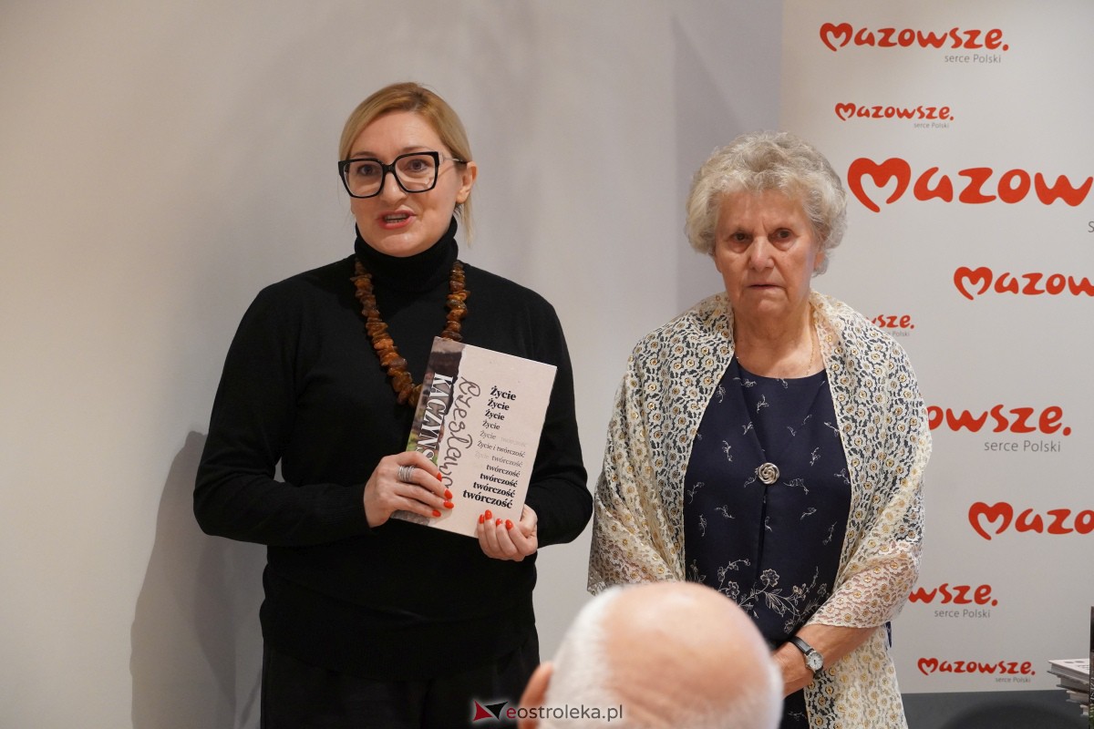 Premiera książki Czesława Kaczyńska. Życie i twórczość [17.11.2023] - zdjęcie #35 - eOstroleka.pl