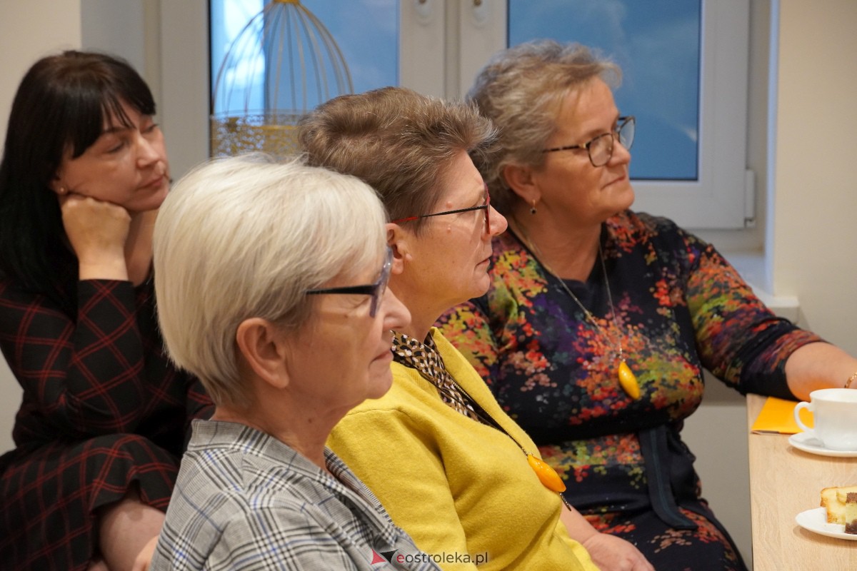 Premiera książki Czesława Kaczyńska. Życie i twórczość [17.11.2023] - zdjęcie #19 - eOstroleka.pl