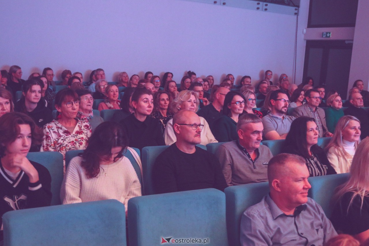 Koncert Urszuli w Kadzidle [17.11.2023] - zdjęcie #7 - eOstroleka.pl