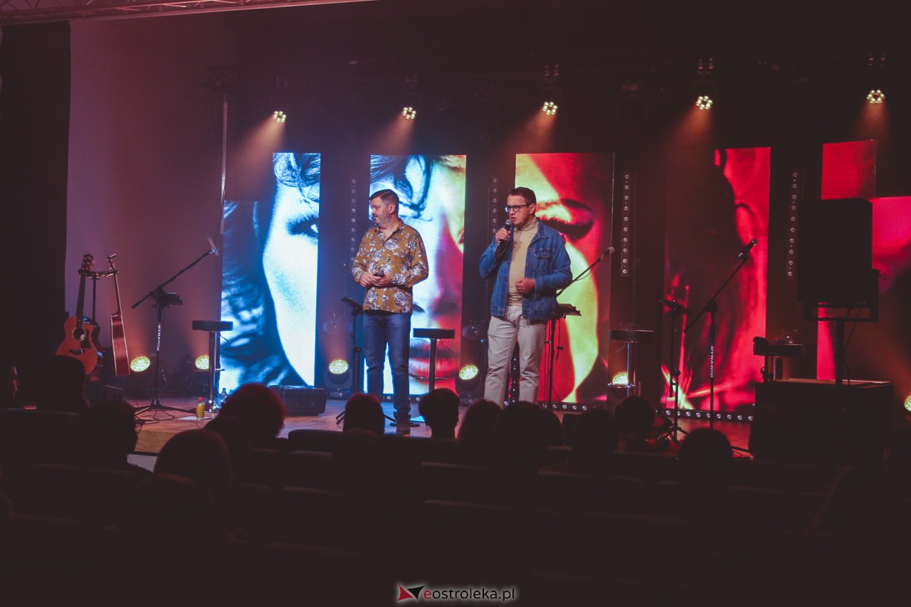 Koncert Urszuli w Kadzidle [17.11.2023] - zdjęcie #43 - eOstroleka.pl