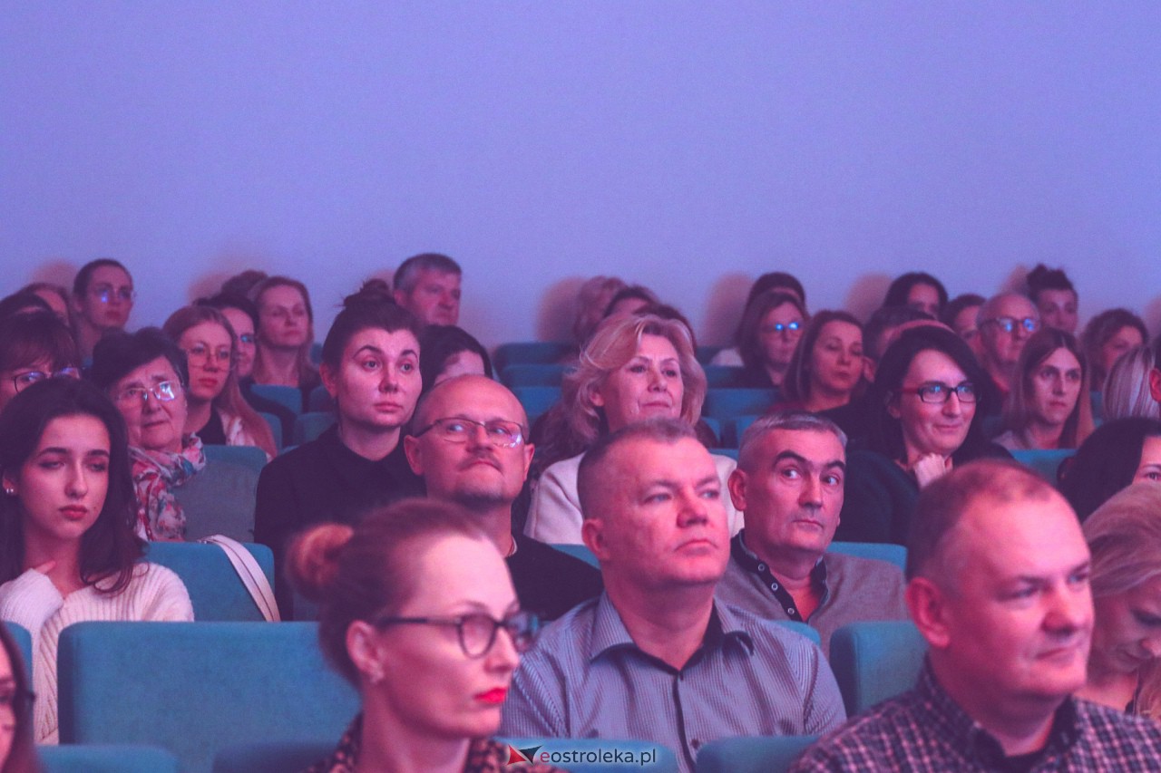 Koncert Urszuli w Kadzidle [17.11.2023] - zdjęcie #38 - eOstroleka.pl