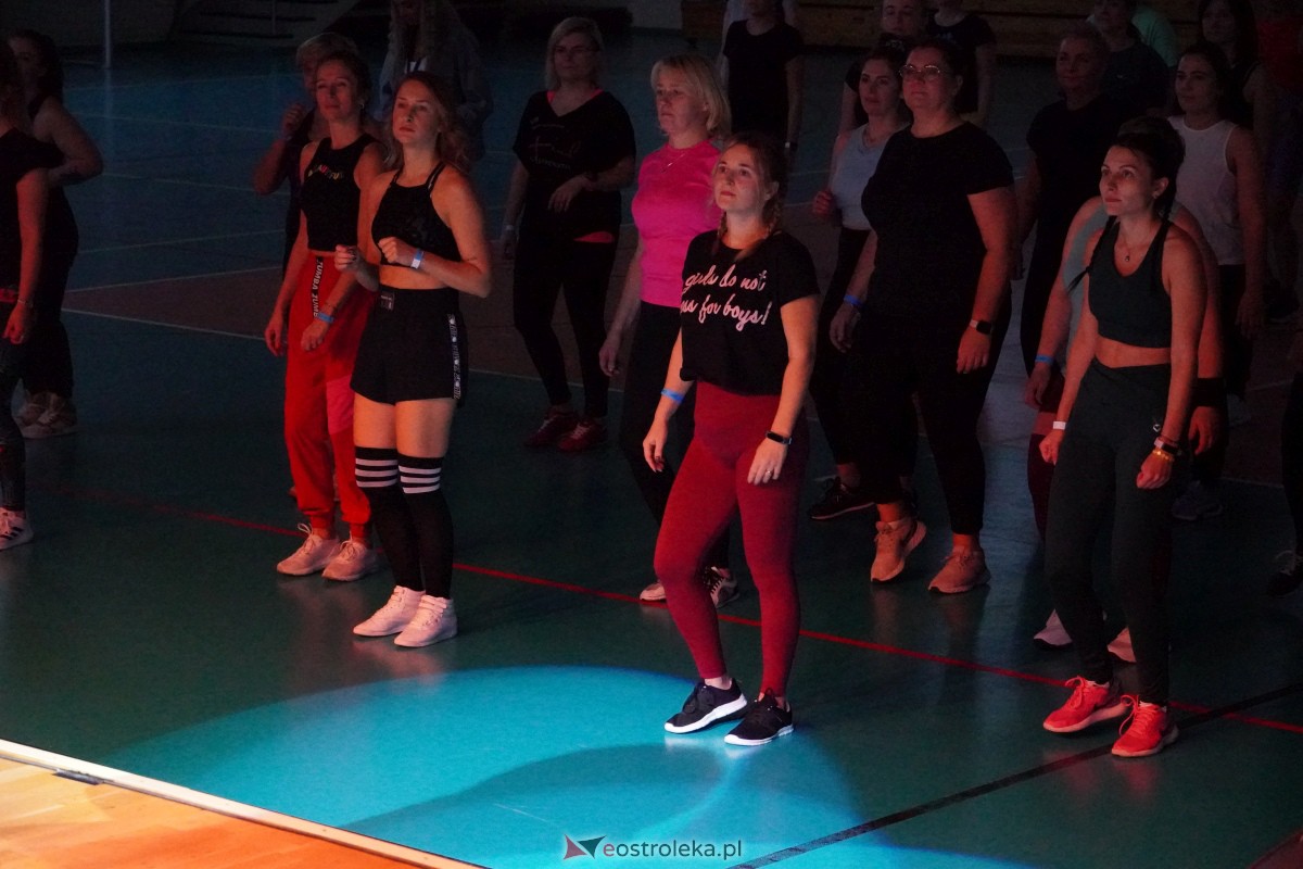 El Ritmo - warsztaty taneczne w Ostrołęce [18.11.2023] - zdjęcie #4 - eOstroleka.pl