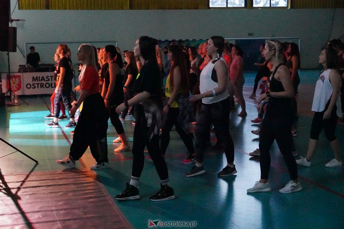 El Ritmo - warsztaty taneczne w Ostrołęce [18.11.2023] - zdjęcie #39 - eOstroleka.pl