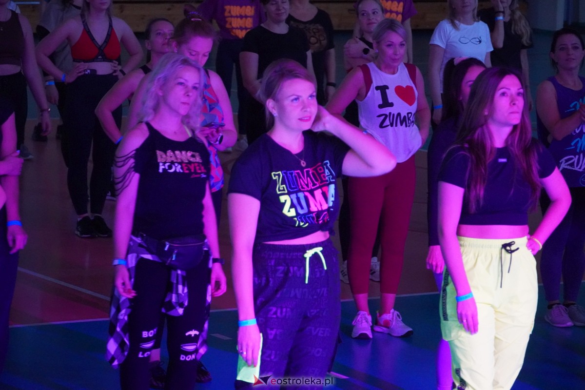 El Ritmo - warsztaty taneczne w Ostrołęce [18.11.2023] - zdjęcie #17 - eOstroleka.pl