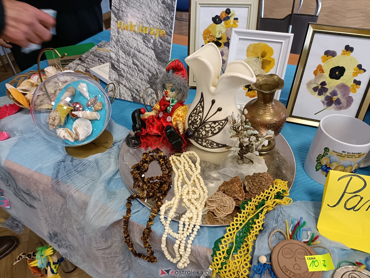 Giełda kolekcjonerska w Klubie Lokator [19.11.2023] - zdjęcie #21 - eOstroleka.pl