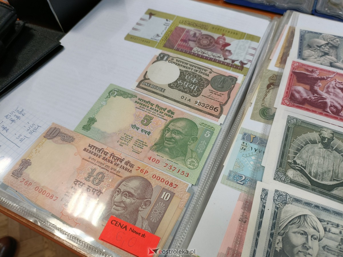 Giełda kolekcjonerska w Klubie Lokator [19.11.2023] - zdjęcie #2 - eOstroleka.pl