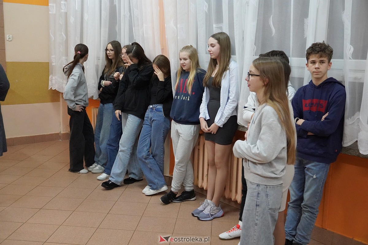 Cooltularia - Międzykulturowy wieczór z muzyka i kuchnią świata w Szkole Pozdstawowej nr 2 w Ostrołęce [21.11.2023] - zdjęcie #38 - eOstroleka.pl