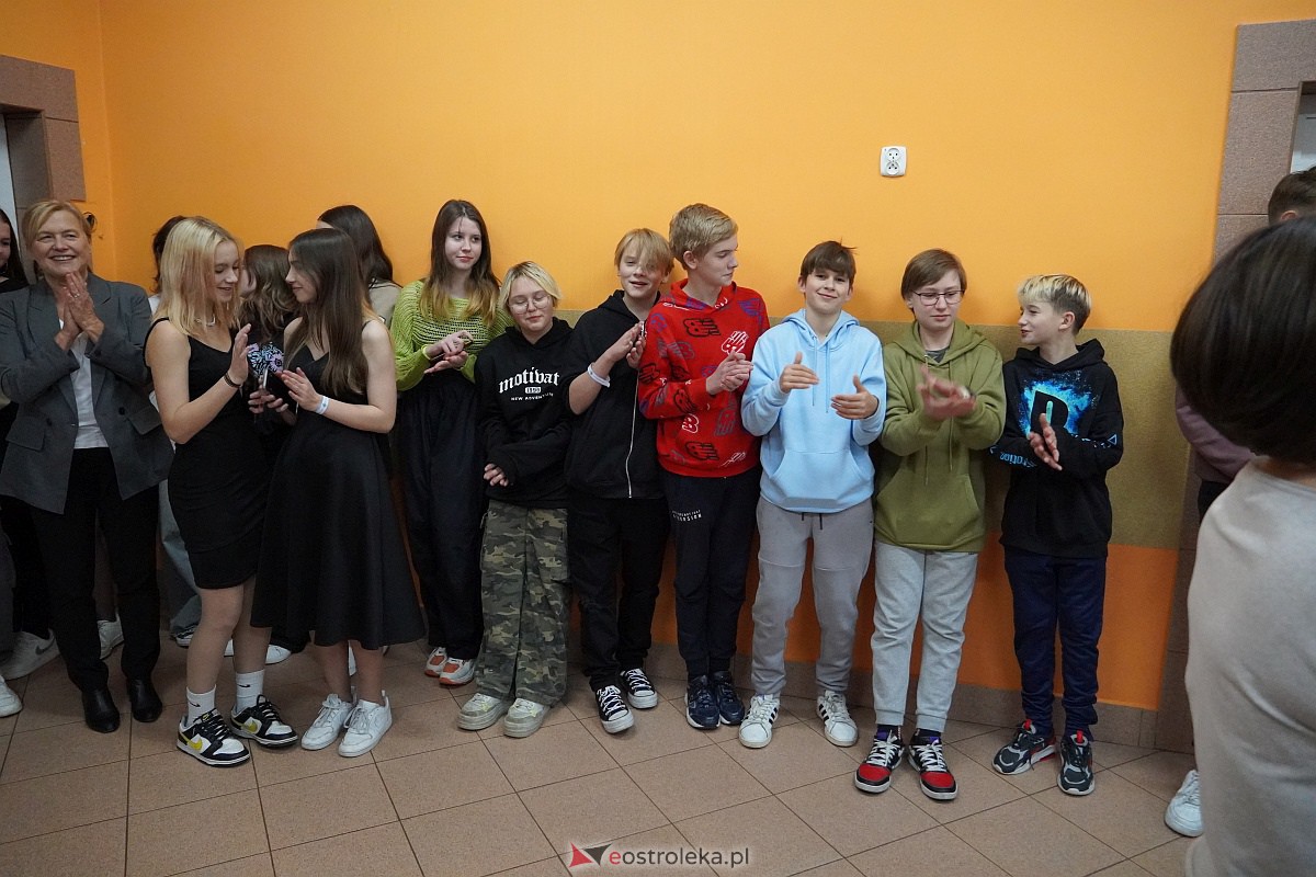 Cooltularia - Międzykulturowy wieczór z muzyka i kuchnią świata w Szkole Pozdstawowej nr 2 w Ostrołęce [21.11.2023] - zdjęcie #30 - eOstroleka.pl
