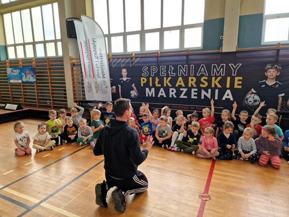 Przedszkoliada w Troszynie - zdjęcie #12 - eOstroleka.pl