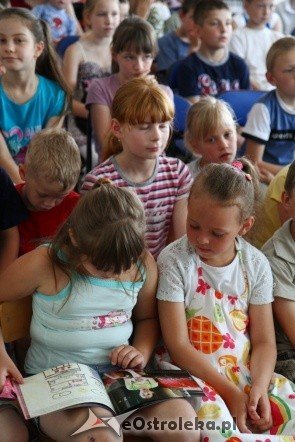 Dzieci Słońca T.Mateusiaka w Bogutach (01.06.2011) - zdjęcie #6 - eOstroleka.pl