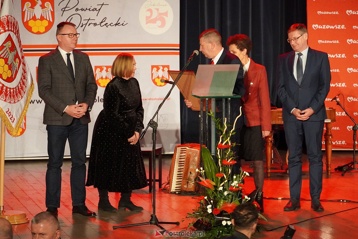 25-lecie istnienia powiatu ostrołęckiego [24.11.2023] - zdjęcie #42 - eOstroleka.pl